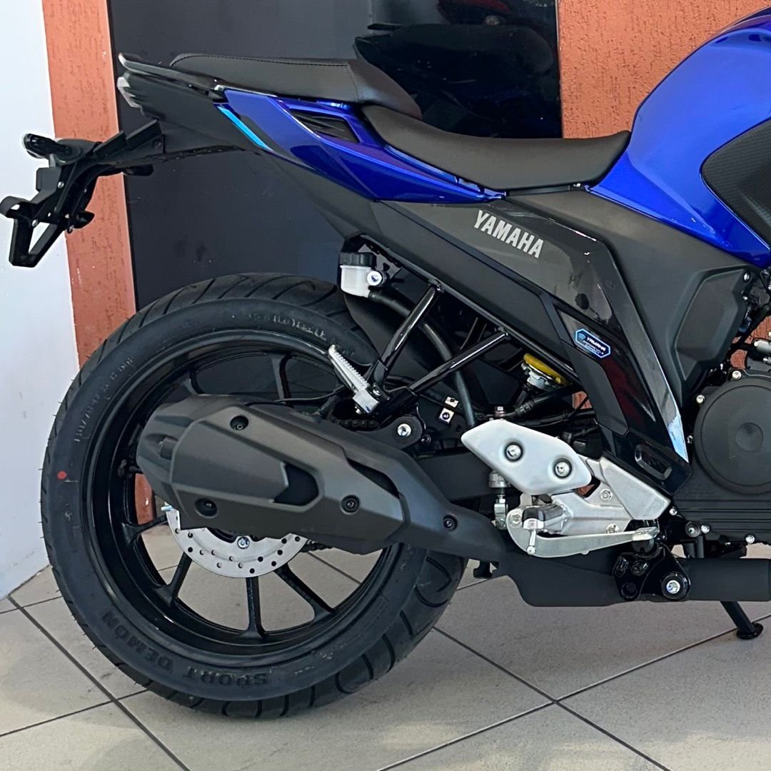 Imagem da moto